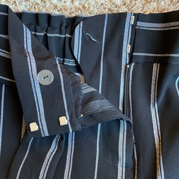 NWOT Cropped wide leg trousers with paper bag waist - Picture 8 of 10